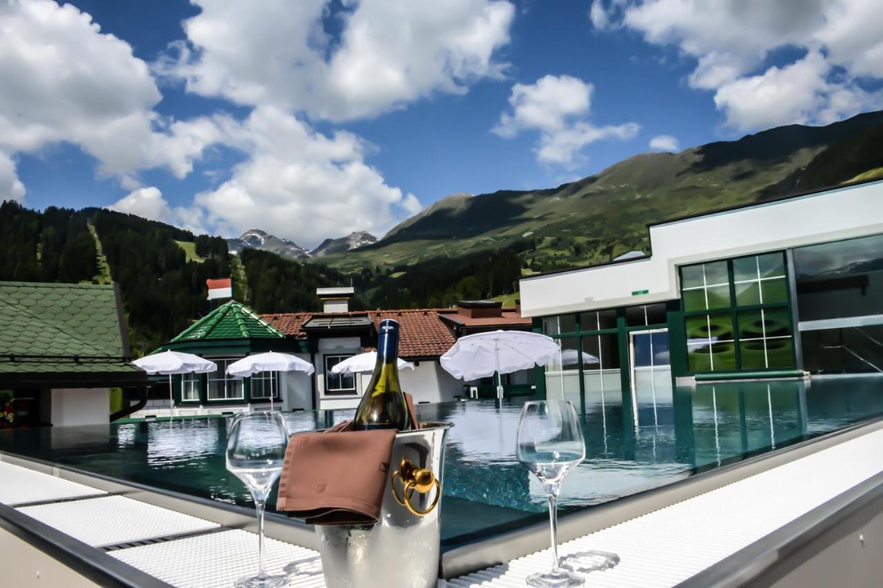 Hotel Jennys Schloessl Serfaus Buitenkant foto