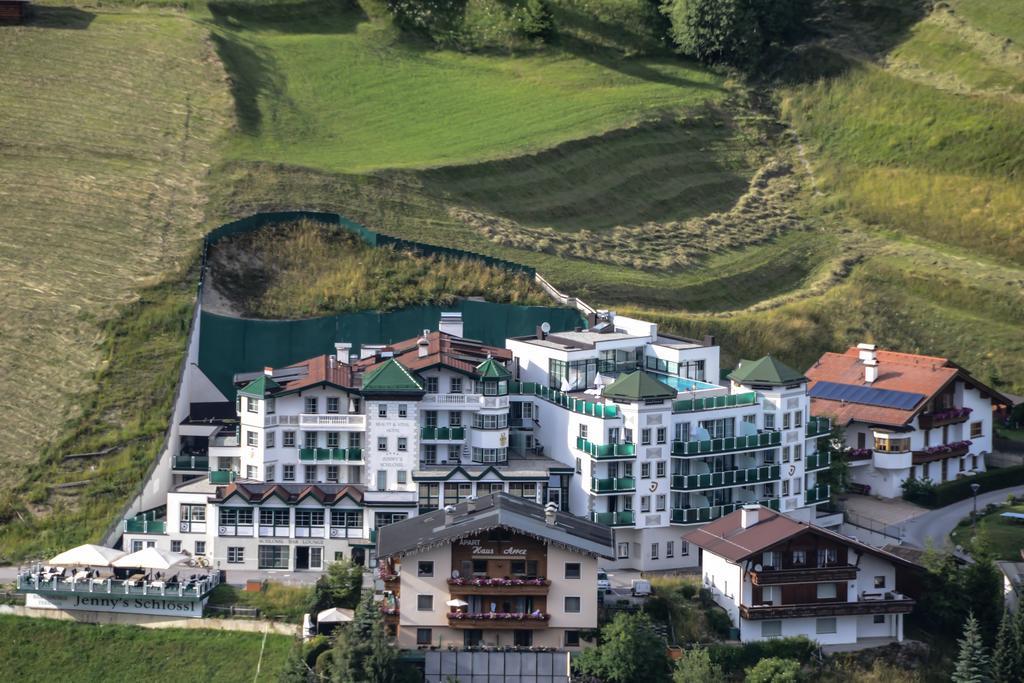 Hotel Jennys Schloessl Serfaus Buitenkant foto