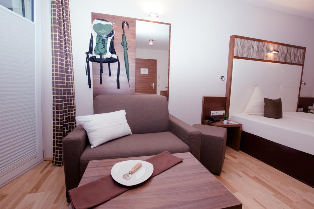 Hotel Jennys Schloessl Serfaus Buitenkant foto